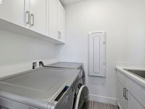 45249 Electric Ter 401, Fremont CA 94539
