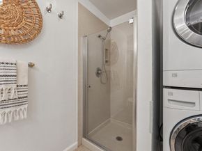 26 Raintree Ct 30, Hayward CA 94544