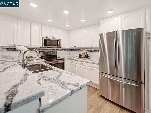 1417 Oakmont Dr 2, Walnut Creek CA 94595