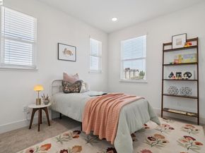 472 Diller St, Alameda CA 94501