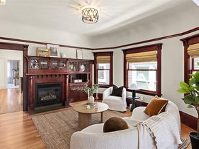 3863 West St, Oakland CA 94608