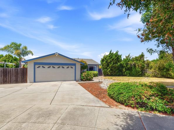 7601 Redbud Ct, Newark CA 94560