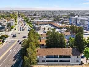 29627 Desert Oak Ct 26, Hayward CA 94544
