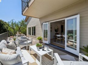 5028 Crystal Ridge Court, Oakland CA 94605