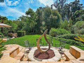 490 St Marys Rd, Lafayette CA 94549