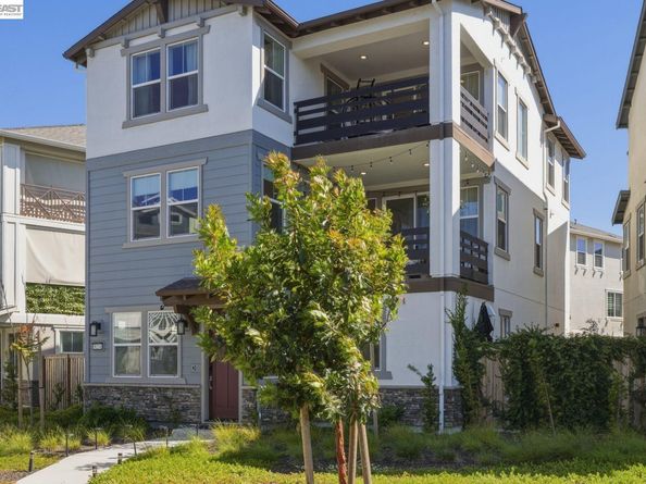 9274 Enterprise Dr, Newark CA 94560