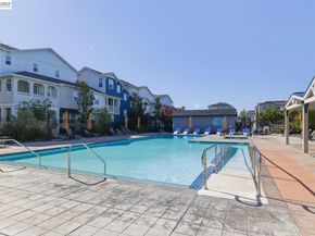 9274 Enterprise Dr, Newark CA 94560