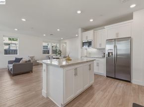 9274 Enterprise Dr, Newark CA 94560