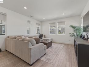 9274 Enterprise Dr, Newark CA 94560