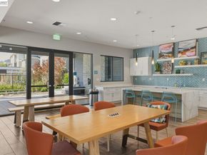 9274 Enterprise Dr, Newark CA 94560