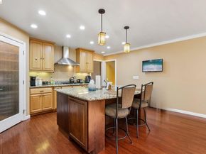85 Edgemont Way, Oakland CA 94605