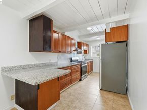 2858 17th St, San Pablo CA 94806