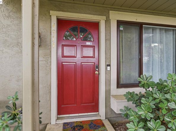 4974 Rue Le Mans, San Jose CA 95136