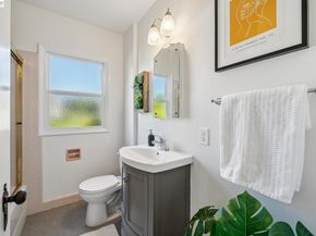 3233 San Jose Avenue, Alameda CA 94501