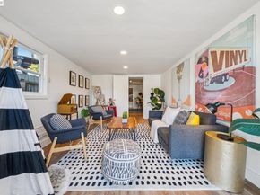 3233 San Jose Avenue, Alameda CA 94501