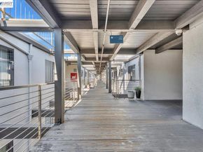 7 Embarcadero 312, Oakland CA 94607