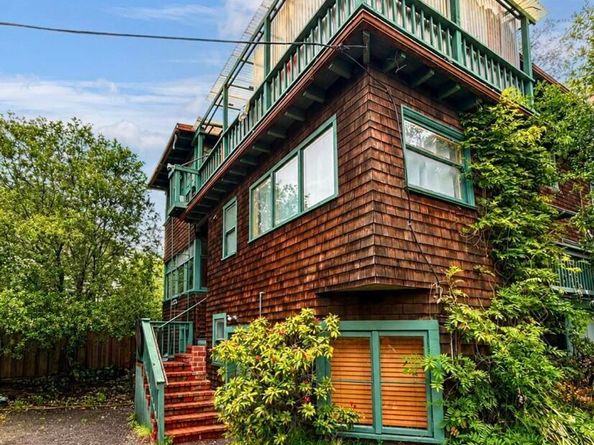 2610 College Ave, Berkeley CA 94704
