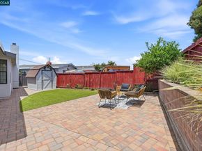 2571 Francis Dr, Pinole CA 94564