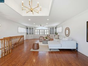 2571 Francis Dr, Pinole CA 94564