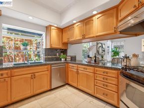 3249 Greenwood Dr, Fremont CA 94536