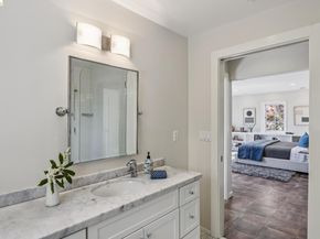 8 Mosswood Rd, Berkeley CA 94704