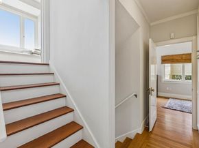 8 Mosswood Rd, Berkeley CA 94704