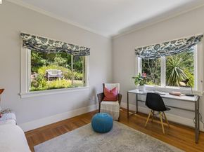 8 Mosswood Rd, Berkeley CA 94704