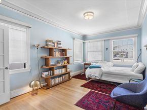 647 Beacon St, Oakland CA 94610