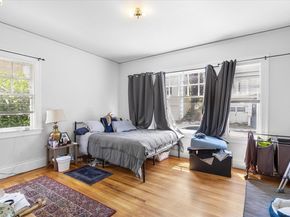 647 Beacon St, Oakland CA 94610