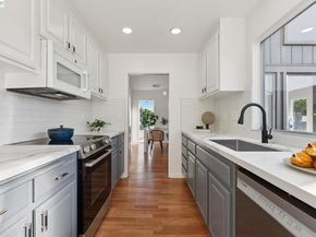 1034 Trellis Ln, Alameda CA 94502