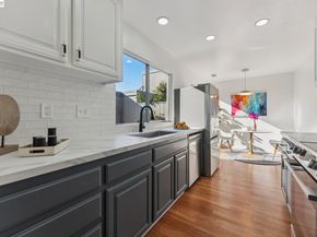 1034 Trellis Ln, Alameda CA 94502