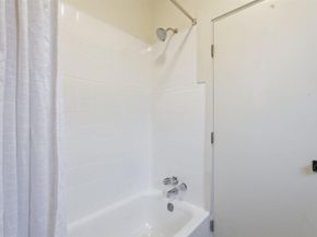 2049 Rutherford St, Oakland CA 94601