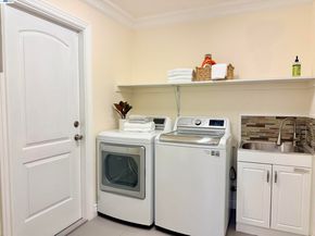 4414 Grover Dr, Fremont CA 94536