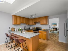 2421 Corriea Way, Fremont CA 94539