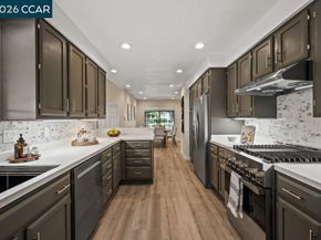 6162 Guava Pl., Newark CA 94560