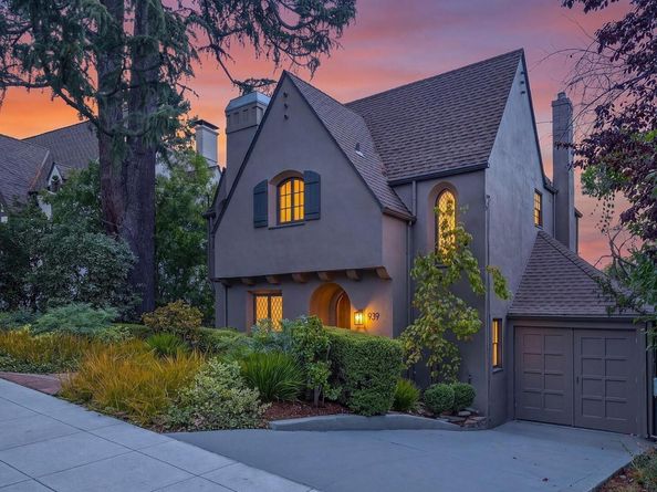 939 Hillcroft Circle, Oakland CA 94610