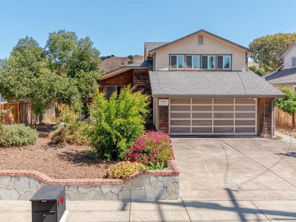 38940 Cherry Ct, Fremont CA 94536