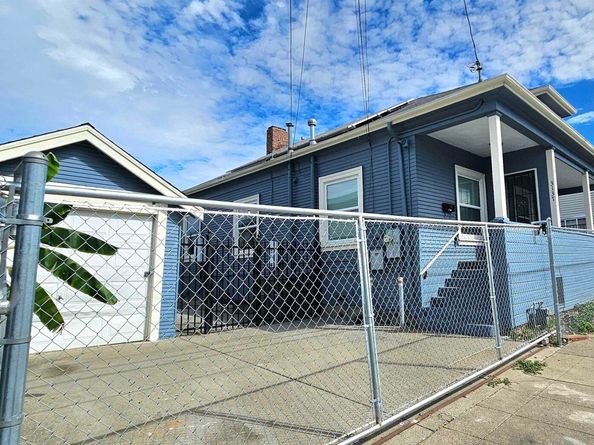 3137 Pleitner Ave, Oakland CA 94602