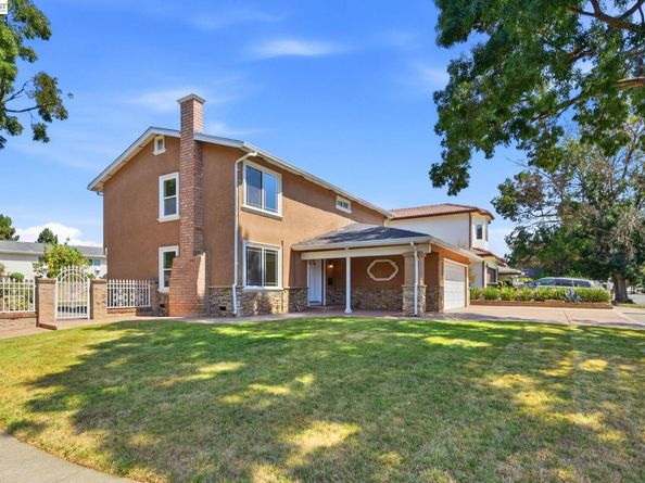 36956 Reynolds Dr, Fremont CA 94536