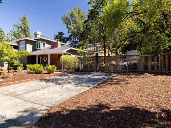 101 La Bolsa Rd, Walnut Creek CA 94598