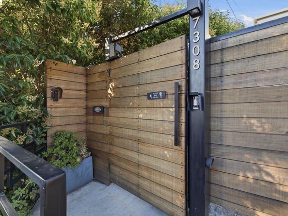7308 Hillmont, Oakland CA 94605