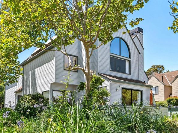3300 Southridge Dr, Richmond CA 94806