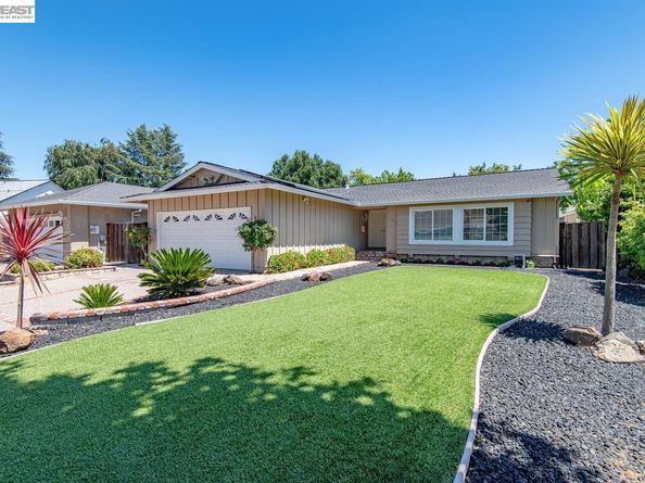 583 Covington Way, Livermore CA 94551