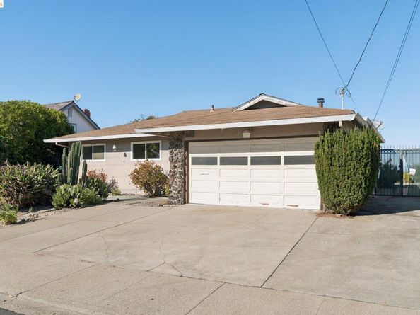 754 Crestview Dr, Pinole CA 94564
