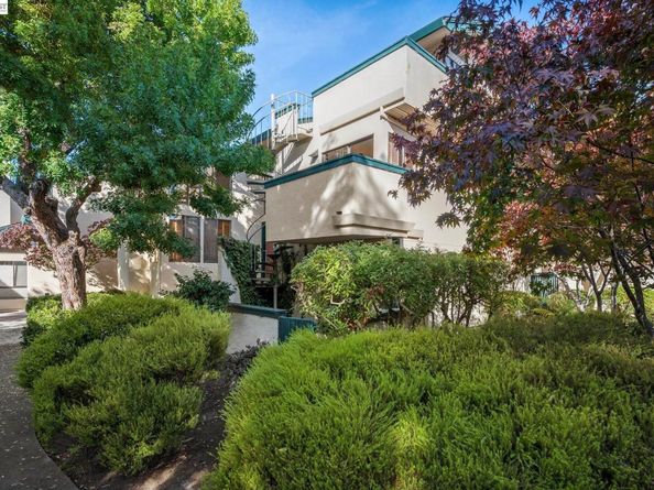 214 Baywood Rd, Alameda CA 94502