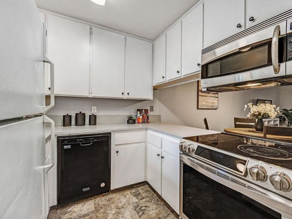 3845 Vineyard Ave F, Pleasanton CA 94566