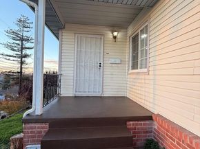 17028 Santa Fe St, Hayward CA 94541