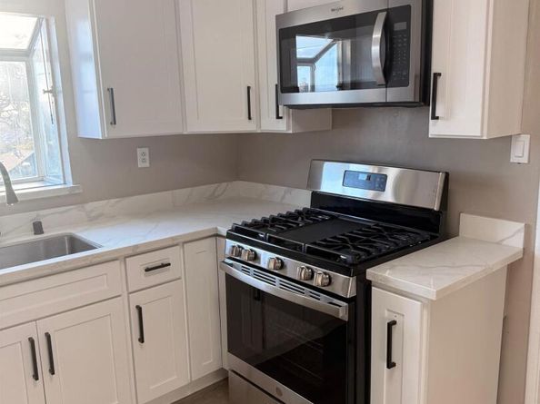 17028 Santa Fe St, Hayward CA 94541
