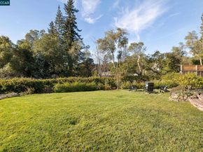 104 Van Ripper Ln, Orinda CA 94563
