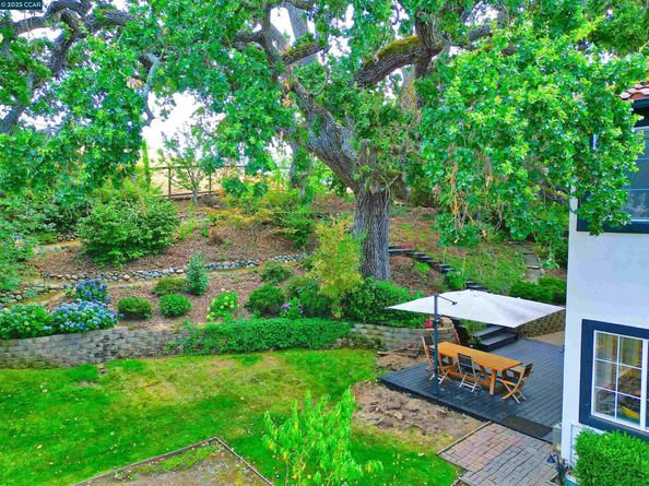 1239 Sunrise Ridge Dr, Lafayette CA 94549